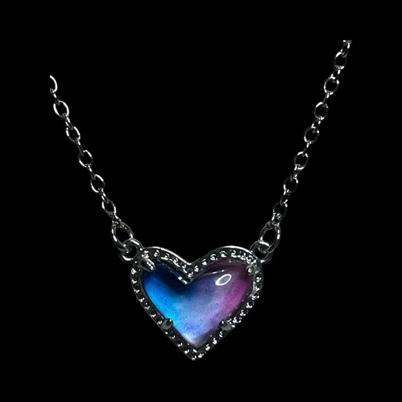 Kendra Scott Jewelry - Kendra Scott Heart Necklace with Blue and Pink